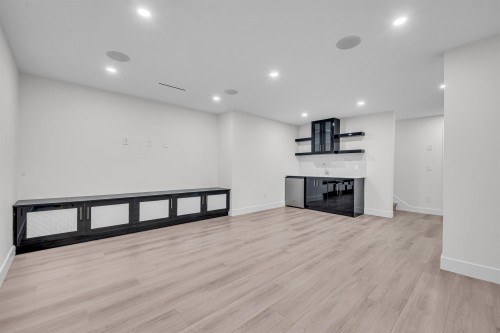 20235 27 Avenue, Langley, BC 
