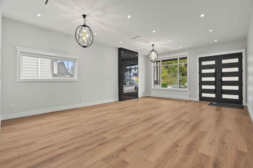 10671 127A Street, Surrey, BC 
