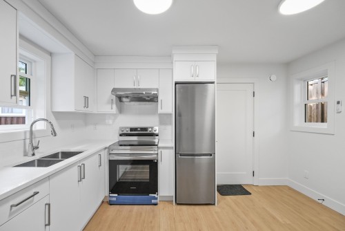 10564 Suncrest Drive, Delta, BC 
