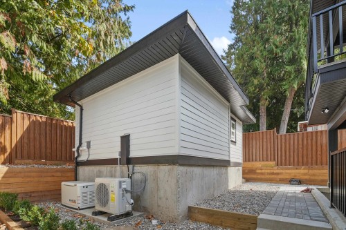 10564 Suncrest Drive, Delta, BC 
