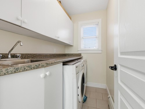 7855 112A Street, Delta, BC 