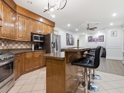 7855 112A Street, Delta, BC 