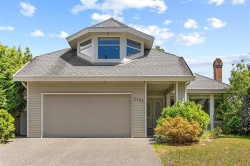2192 148a Street Surrey, BC V4A 9J2