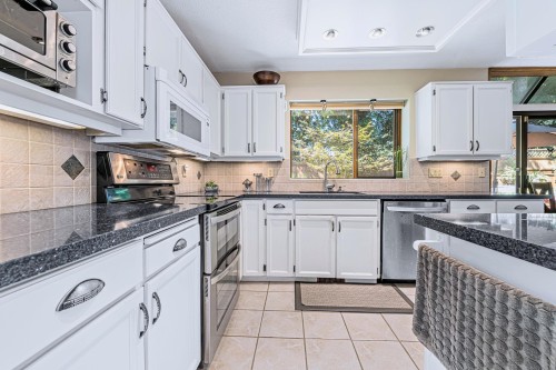 11837 Woodlynn Court, Delta, BC 