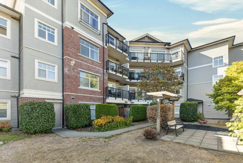 107-19530 65 Avenue, Surrey, BC 