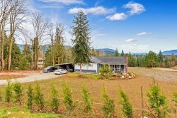 9386 Clay Street Mission, BC V4S 1G2