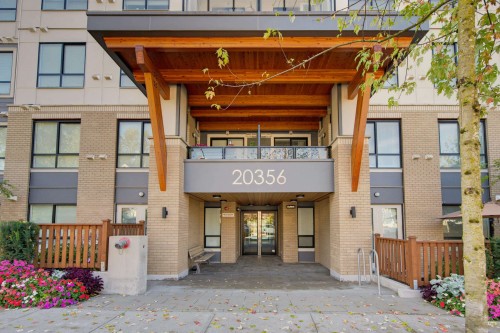 108-20356 72B Avenue, Langley, BC 