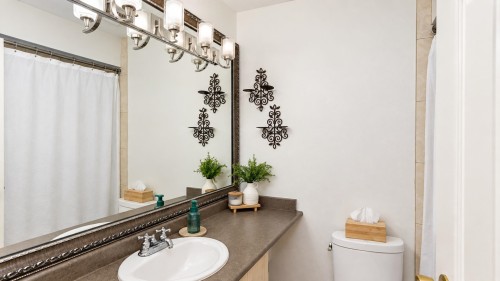 7545 143 Street, Surrey, BC 
