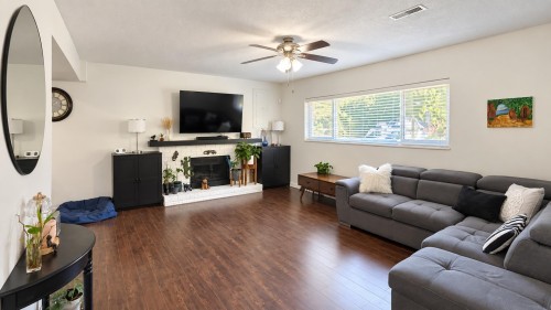 7545 143 Street, Surrey, BC 