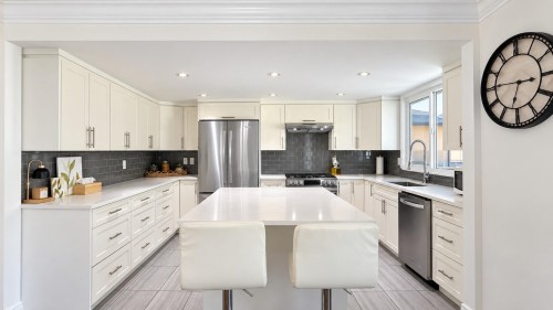 7545 143 Street, Surrey, BC 