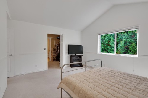 6615 205 Street, Langley, BC 
