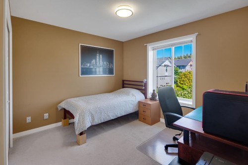 6615 205 Street, Langley, BC 