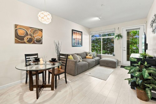 206-10499 University Drive  Surrey, BC V3T 0A4