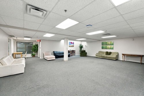 206-10499 University Drive, Surrey, BC 
