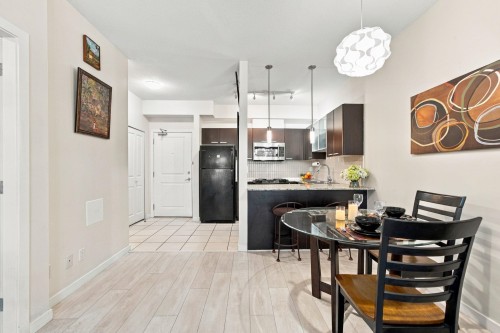 206-10499 University Drive, Surrey, BC 