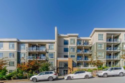 522-13789 107a Avenue Surrey, BC V3T 0B8