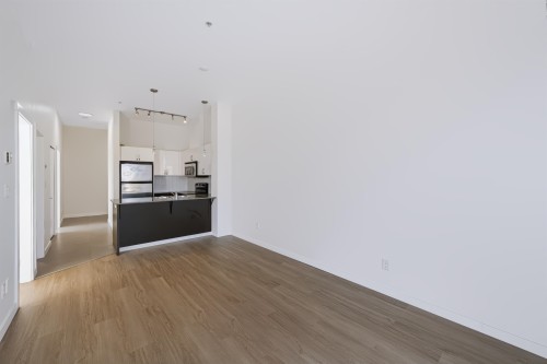 522-13789 107A Avenue, Surrey, BC 