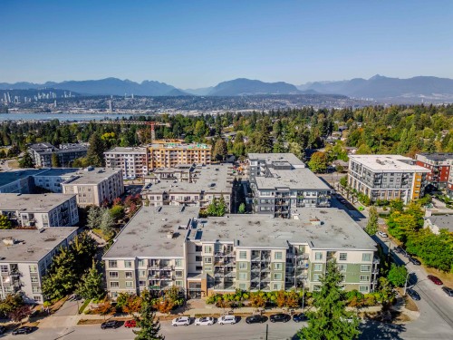 522-13789 107A Avenue, Surrey, BC 