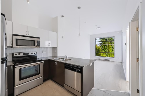 522-13789 107A Avenue, Surrey, BC 