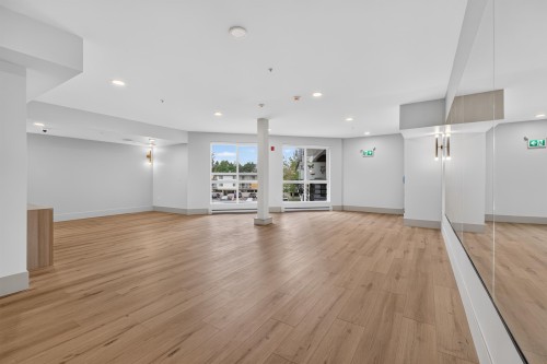224-20769 Fraser Highway, Langley, BC 