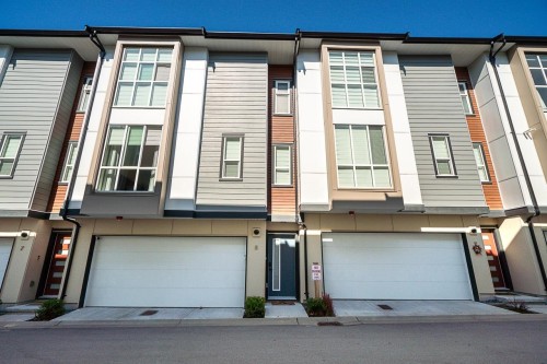 8-7670 207 Street  Langley, BC V2Y 3N7