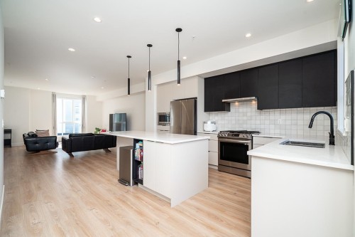 8-7670 207 Street, Langley, BC 
