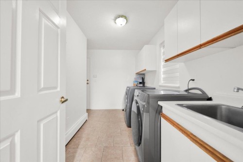 15747 92A Avenue, Surrey, BC 