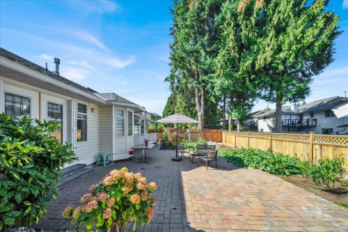 15747 92A Avenue, Surrey, BC 