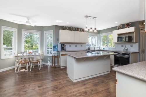 18156 Claytonwood Crescent, Surrey, BC 