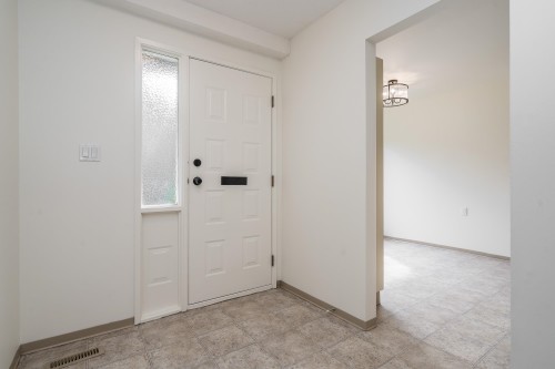1768 Lilac Drive, Surrey, BC 