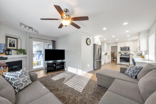 3149 Goldfinch Street, Abbotsford, BC 