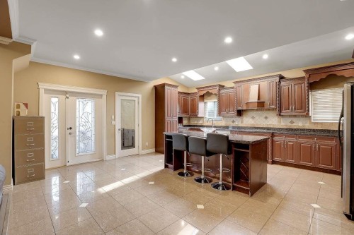 14078 68 Avenue, Surrey, BC 