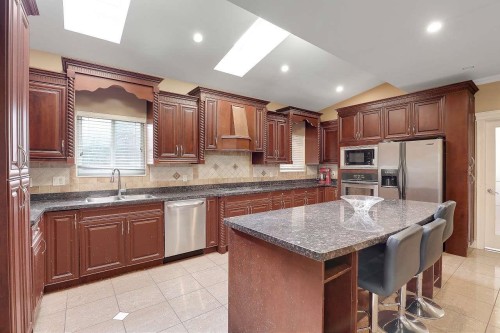 14078 68 Avenue, Surrey, BC 