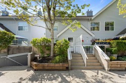 28-13713 72a Avenue Surrey, BC V3W 1K2
