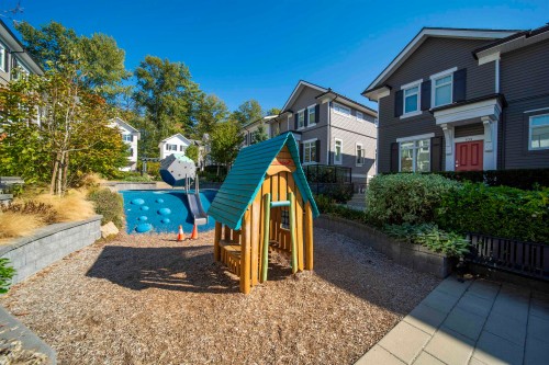 13-2070 Oak Meadows Drive, Surrey, BC 