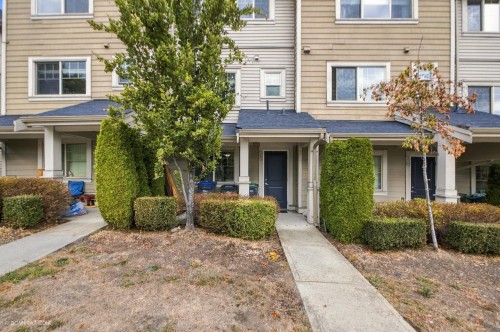 25-19097 64 Avenue, Surrey, BC 