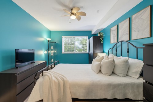 302-5759 Glover Road, Langley, BC 