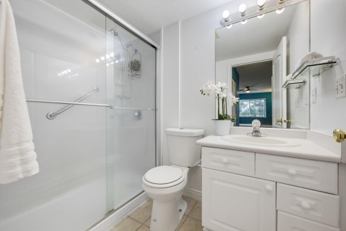 302-5759 Glover Road, Langley, BC 