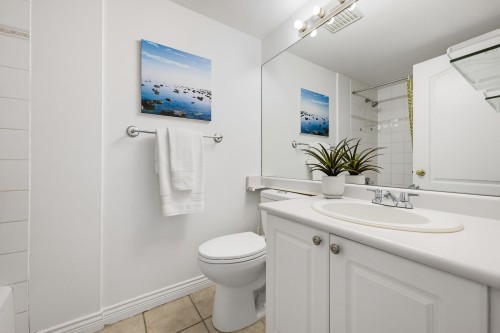 302-5759 Glover Road, Langley, BC 