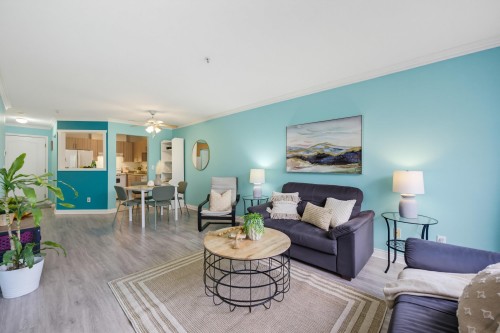 302-5759 Glover Road, Langley, BC 