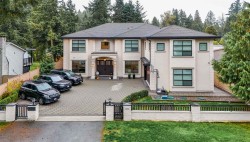 20208 42 Avenue Langley, BC V3A 3A6