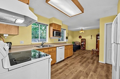 132-14861 98 Avenue, Surrey, BC 