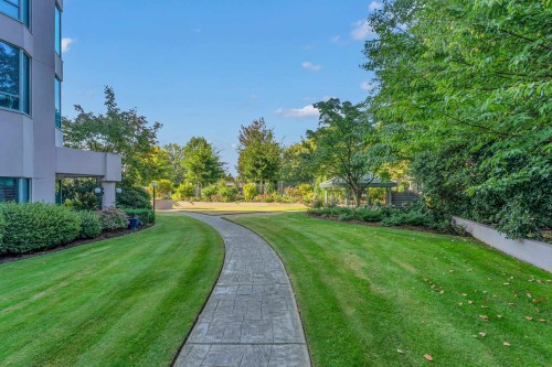801-33065 Mill Lake Road, Abbotsford, BC 