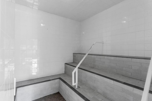 801-33065 Mill Lake Road, Abbotsford, BC 
