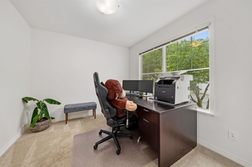 56-16995 64 Avenue, Surrey, BC 