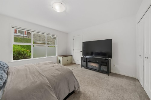 56-16995 64 Avenue, Surrey, BC 
