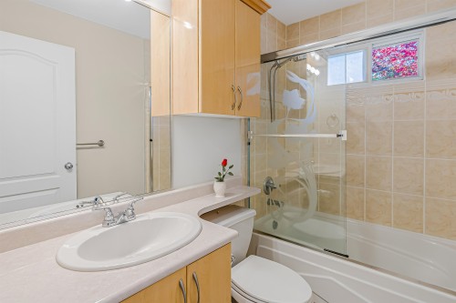 14405 89A Avenue, Surrey, BC 
