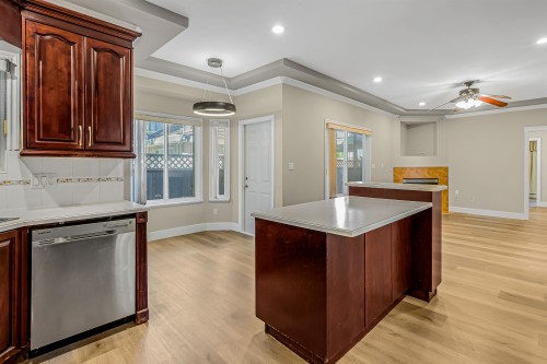 14405 89A Avenue, Surrey, BC 