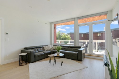 207-20416 Park Avenue, Langley, BC 