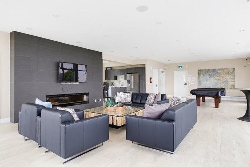 190-2277 Oak Meadows Drive, Surrey, BC 